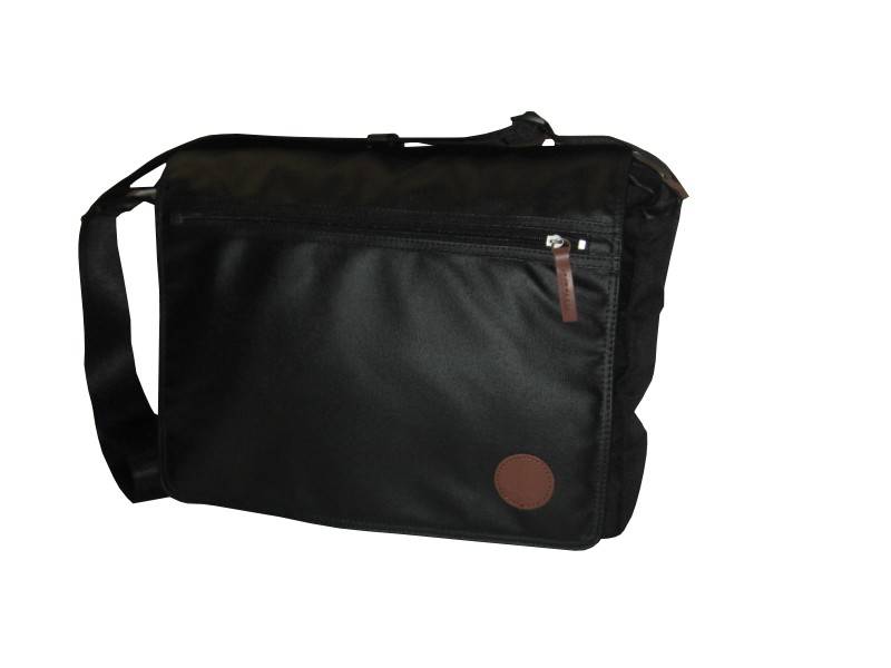 Sac rabat bandoulière de Fred perry. réf FPL1128